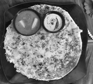 Onion uttapa