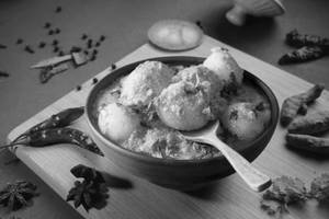Dum Aloo Kashmiri