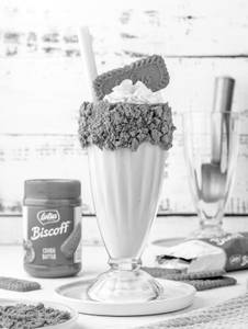 Lotus Biscoff Shake