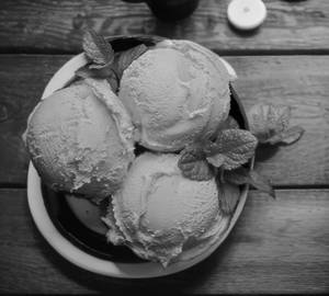 Mango ice cream [2 scoops]