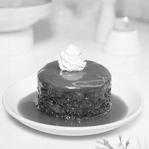 Sticky Toffee Pudding With Homemade Vanilla Ice-cream