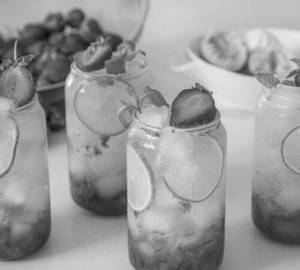 Strawberry mojito