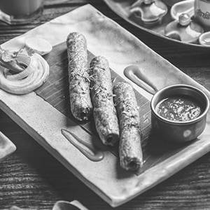 Murgh Seekh Kebab (4 Pcs)