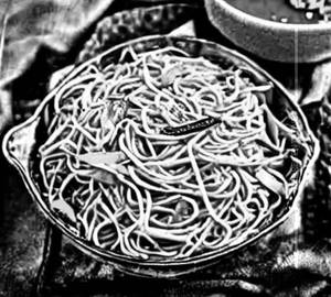 Chilli garlic noodles