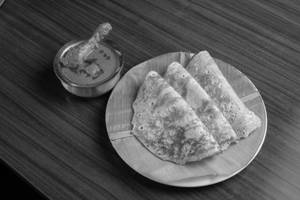 Kal Dosa [3 Pcs] With Chicken Kolambu