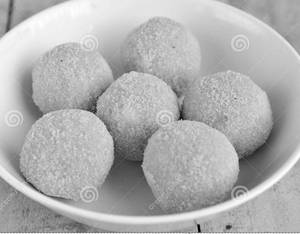 Besan Laddoo