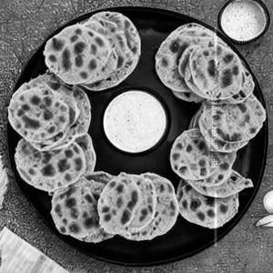 Aloo Pyaaz Prantha TAWA