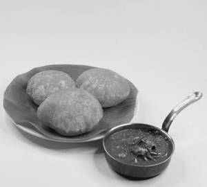 Odacha Muttai Kozhambu + Poori