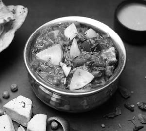 Veg Do Pyaza [ Serves 2 ]