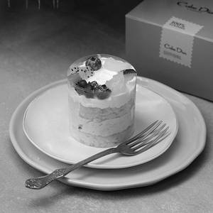 Fresh Fruit Mini Cakes (130gms)