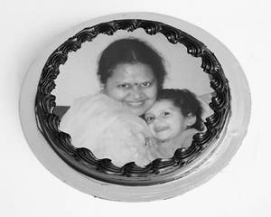 Round Dense Belgian Photo Cake
