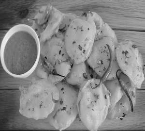 Assorted pakoda