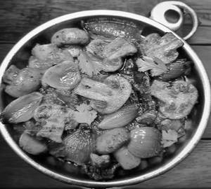 Mushroom do pyaza