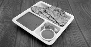 Dal Makhani + 2 Missi Roti