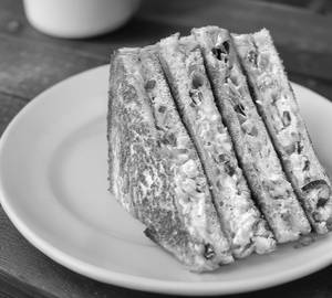 Veg grilled sandwich