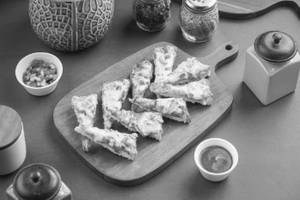 Jain Italian Herbed Chilli Cheese Toast