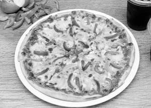 Onion Capsicum Cream Cheese Pizza [7 inches]