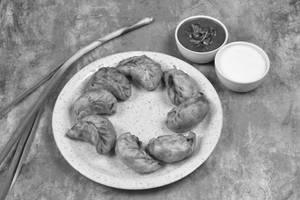 Chicken Fried Momos [8 Pieces]
