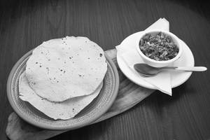 Masala Papad [2 Pieces]