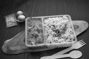 Jeera Rice + Muttar Paneer + Pickles + Onions (serves 1)