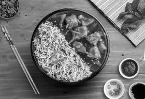 Chilli Paneer Bowl With Fried Rice