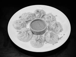 Steamed Chicken Momo