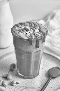 Peanut butter shake