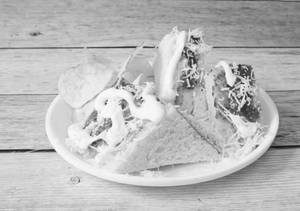 Cheese Chutney Sandwich With Mayonnaise