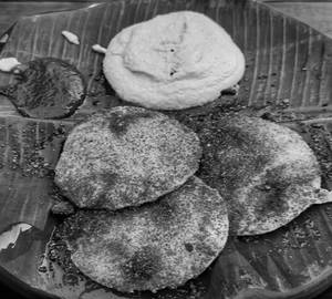 Ghee Karam Idli 3Pcs