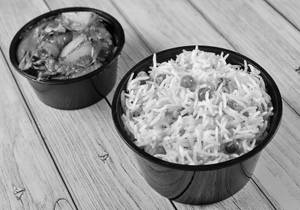 Peas Pulao + Dalmakhani + Pickles + Onions (serves 1)