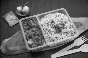 Jeera Rice + Aloo Do Pyaja + Pickles + Onions (serves 1)