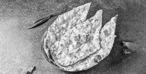 Chilli Cheese Garlic Naan