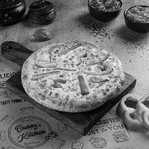 8" Corn Capsicum Pizza (250 Ml Cold Drink Free)