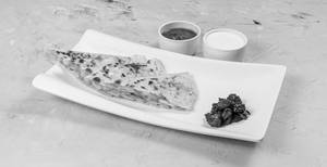 12 Incs BBQ Chicken Quesadilla