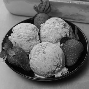 Strawberry [2 scoop]