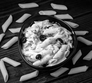 White Sauce Pasta