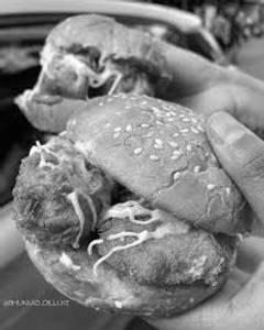 Momo Burger