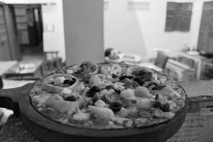 Vegetable Dominator Pizza