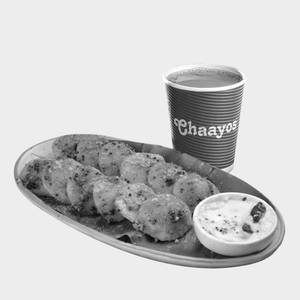Desi Chai with Podi Idli
