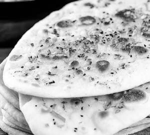 Garlic naan