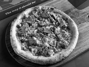 Meat Cravers Pizza