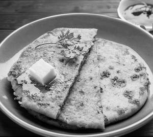 Mix Paratha