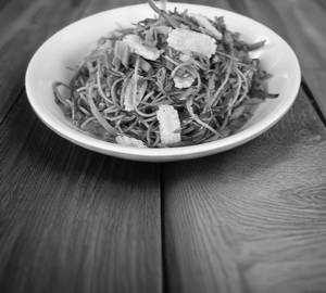 Baby corn noodles [burnt garlic]