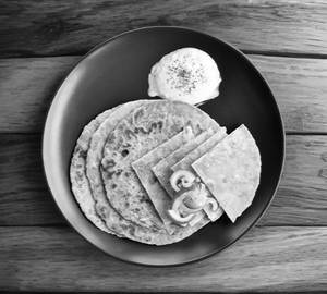 Pyaz Paratha