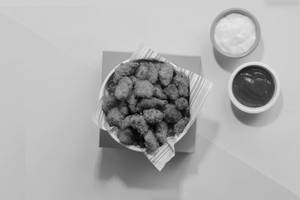 Momo Sauce Chicken Wings