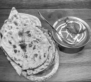 Butter Chicken Half + 3 Tandoori Roti