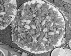Masala Papad (02 Pcs)