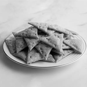 Black Pepper Sourdough Crackers [100g]