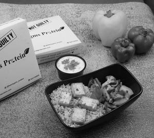 Healthy Lunchbox : Protein Bomb Brown Rice Bento Box