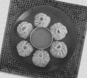 Veg Steam momos (6pcs)